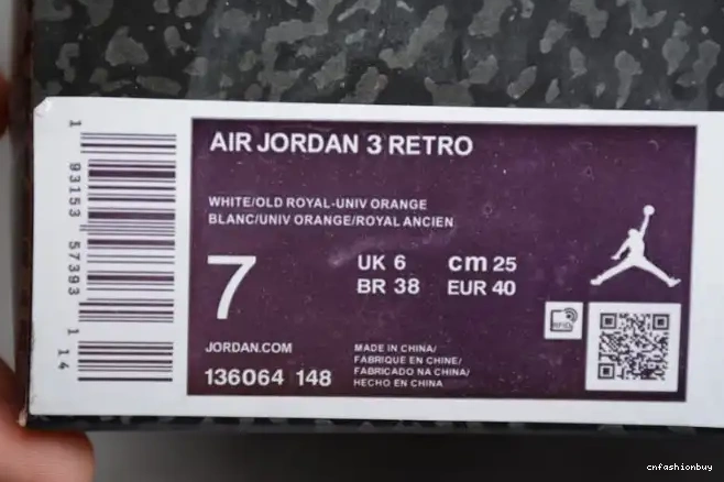 Retro Rivals' Jordan 136064-148 Air 'Knicks 3 0528